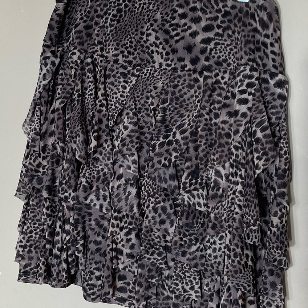 Inc International Concepts L mini Skirt w/layered sheer cheetah print is lined